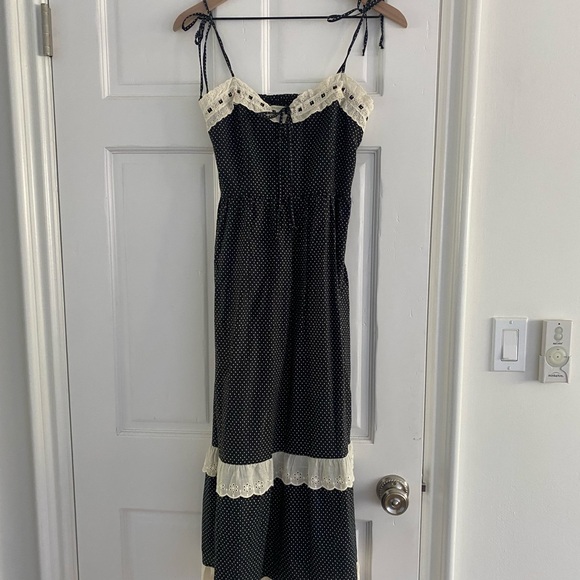 Petite XS Emma dress PETITE SIZE! - Picture 3 of 5